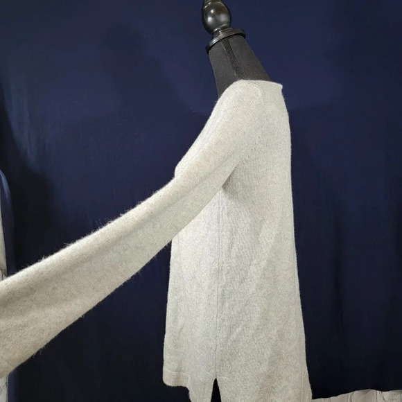 J.Jill Womens S Long Sleeve Knit Tunic Sweater Mature Modest Light Gray Speckled - Picture 3 of 7